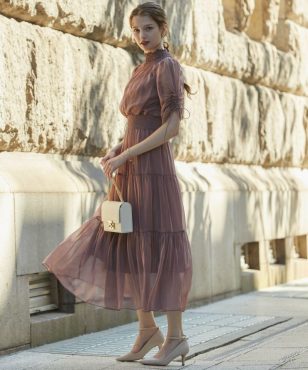 ヴィンテージ感漂う大人気ドレスが再入荷♪