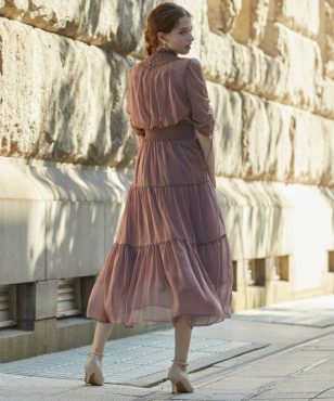 ヴィンテージ感漂う大人気ドレスが再入荷♪