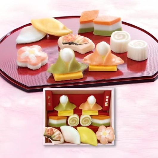 鐘崎のひなまつりかまぼこ「夢小箱」