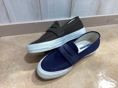 スニーカーとローファーの融合