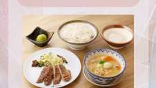 旨み重なる、牛たん&芋煮