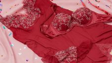 HOLIDAY COLLECTION