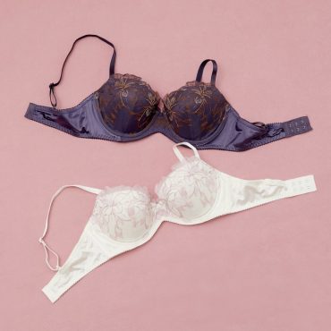 HOLIDAY COLLECTION