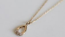 ダイヤモンドネックレス