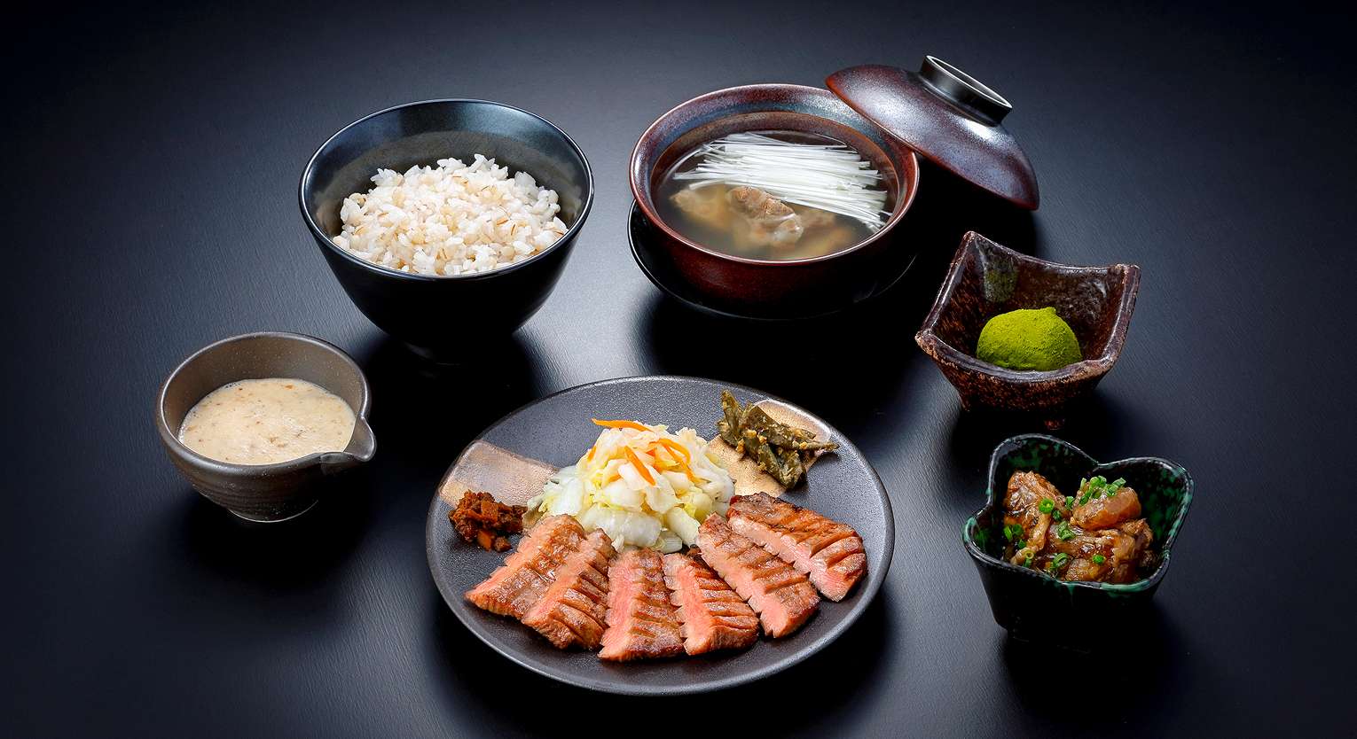 牛たん炭焼 利久 料理写真