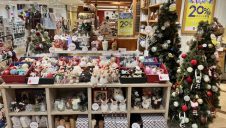 クリスマスアイテム揃っています♪